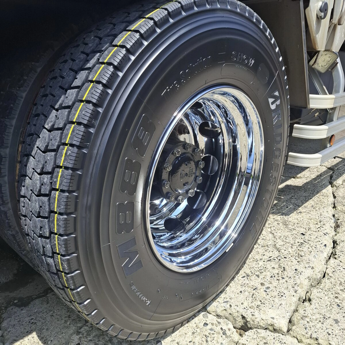 スチールメッキホイール PLATINUM SPARK 22.5×825 10穴 新ISO リア用