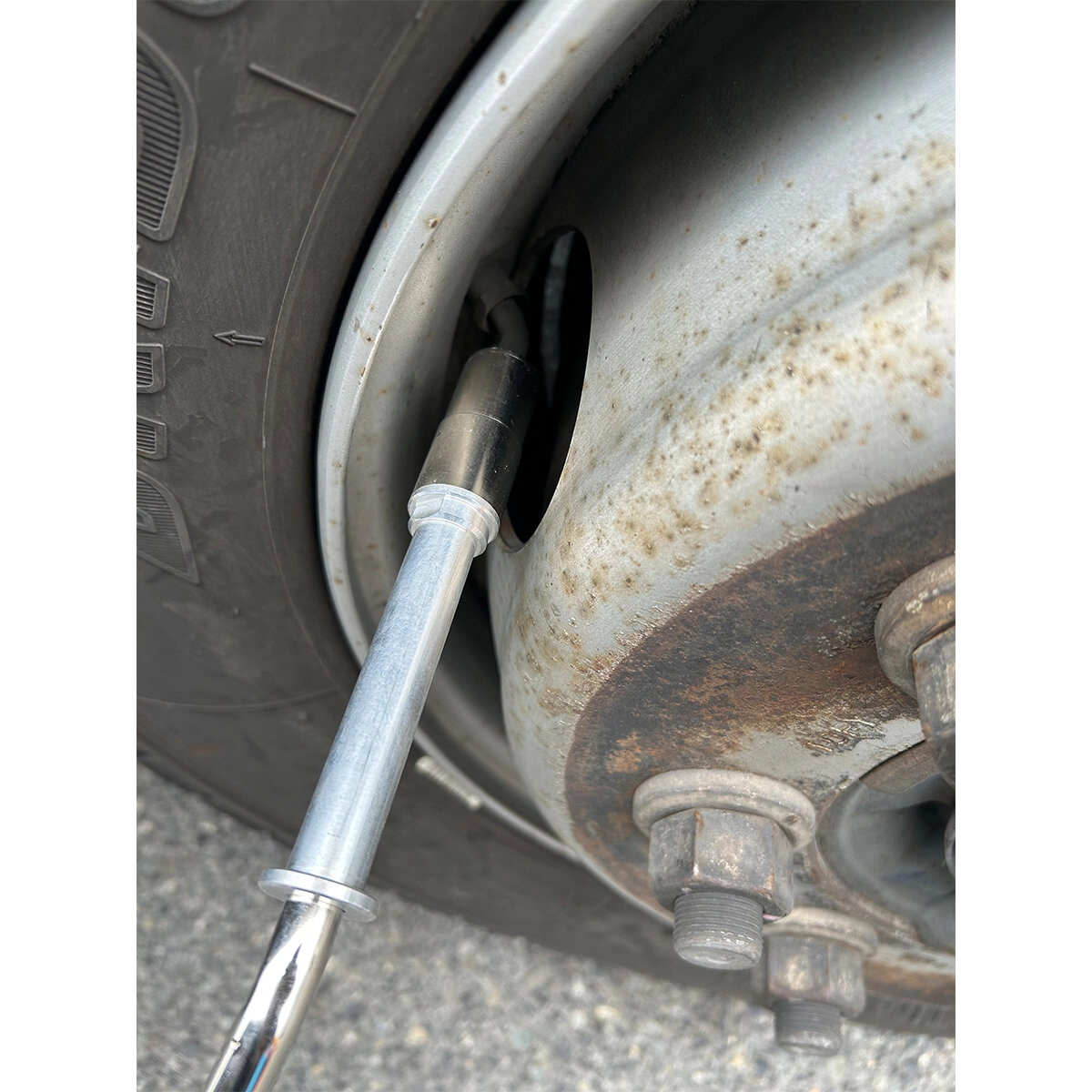 簡易型タイヤインフレーター