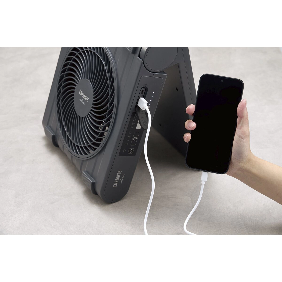 ソーラーパワーファン