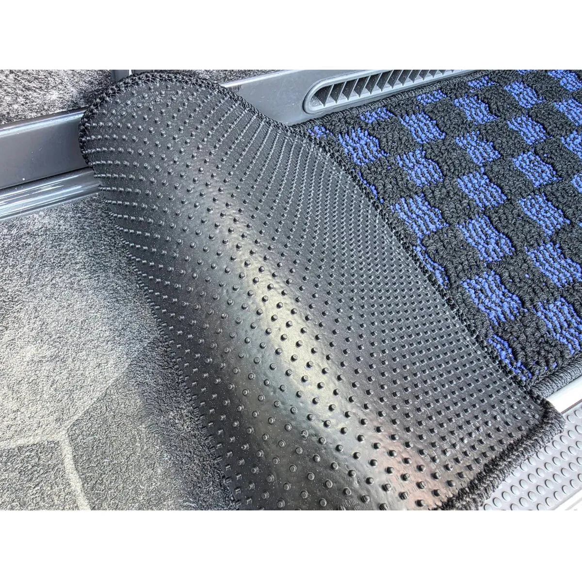 階段用マット 3点セット 大型バス用 裏ゴムスパイク加工 青・黒