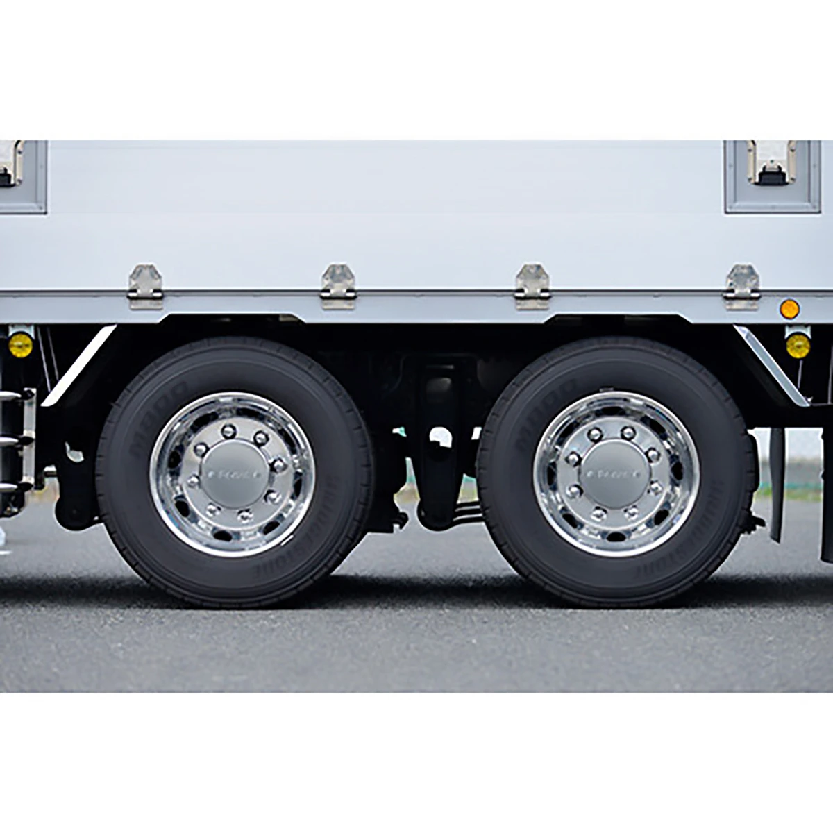 ホイルセンターキャップ いすゞ 大型トラック リア 19.5インチ