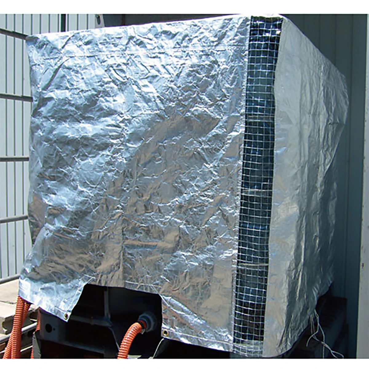 尿素水タンクカバー 透明窓付